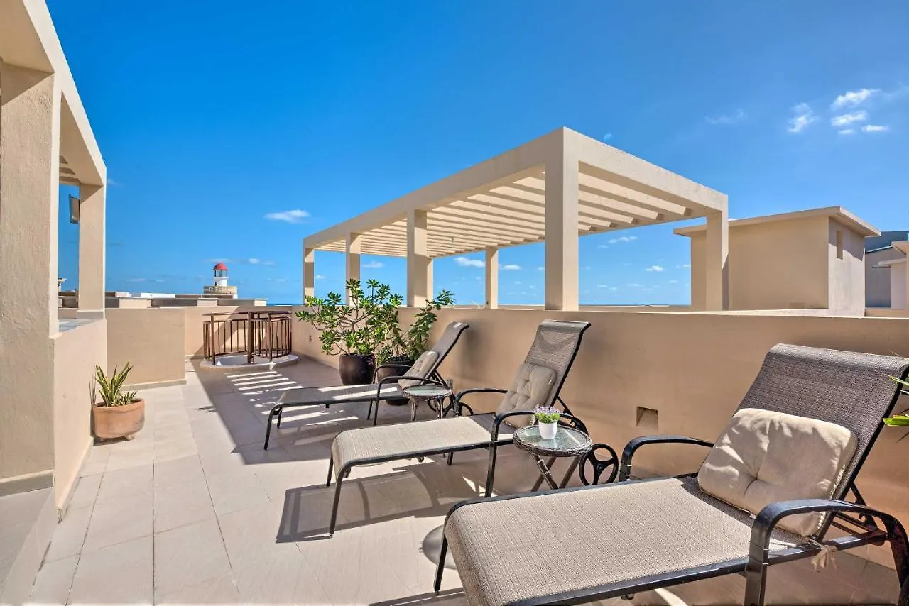 Playa Del Carmen Beachfront Condo With Pool Access!