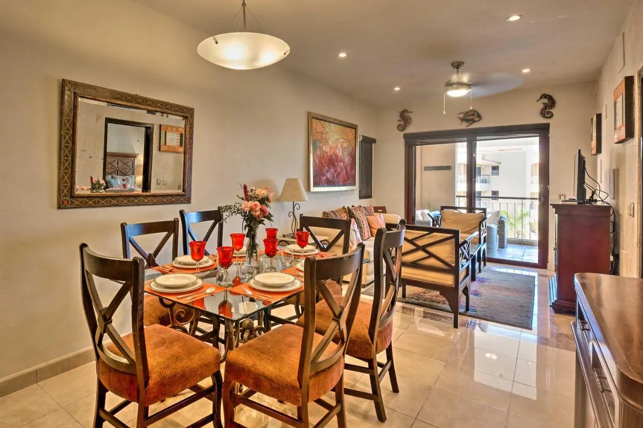 Apartment Playa Del Carmen Beachfront Condo With Pool Access!