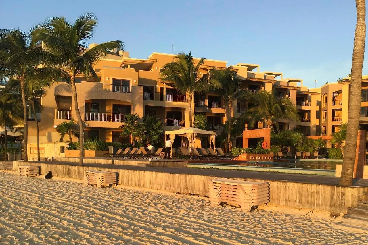 Playa Del Carmen Beachfront Condo With Pool Access!